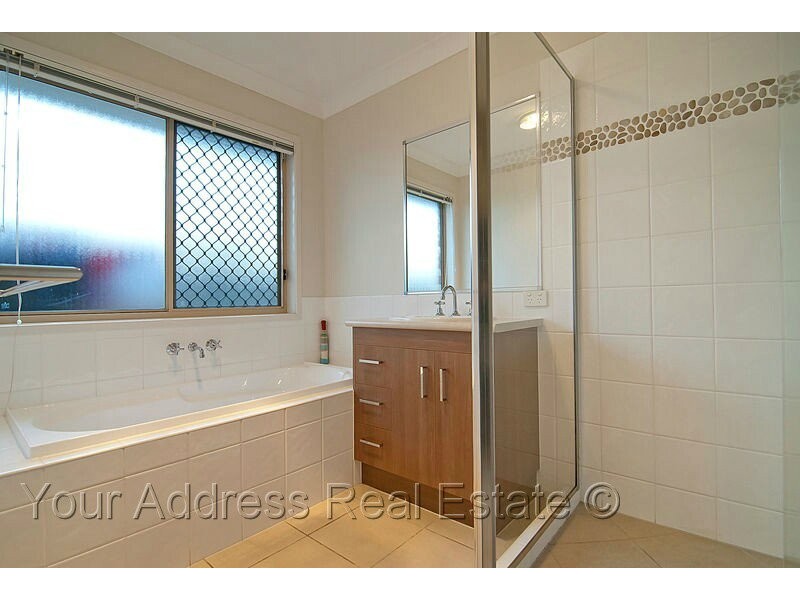 15 Rasmussen Avenue, Marsden QLD 4132