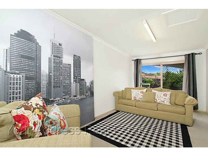 7 Butia Close, Regents Park QLD 4118