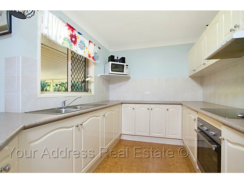 7 Butia Close, Regents Park QLD 4118