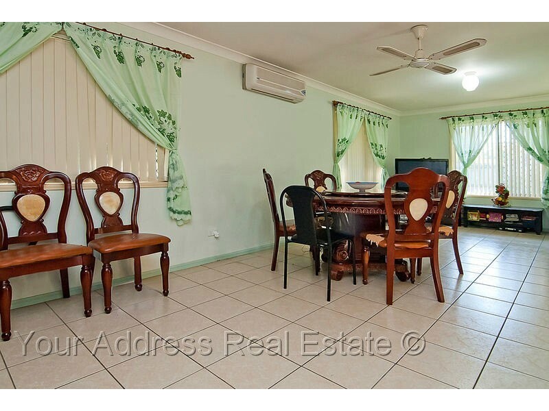131 Lamberth Road, Regents Park QLD 4118