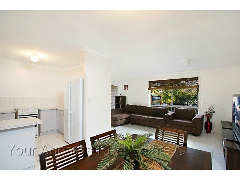 17 Samantha St, Boronia Heights QLD 4124