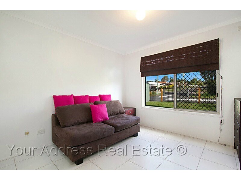 17 Samantha St, Boronia Heights QLD 4124