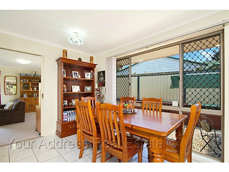 34 Haldham Crescent, Regents Park QLD 4118