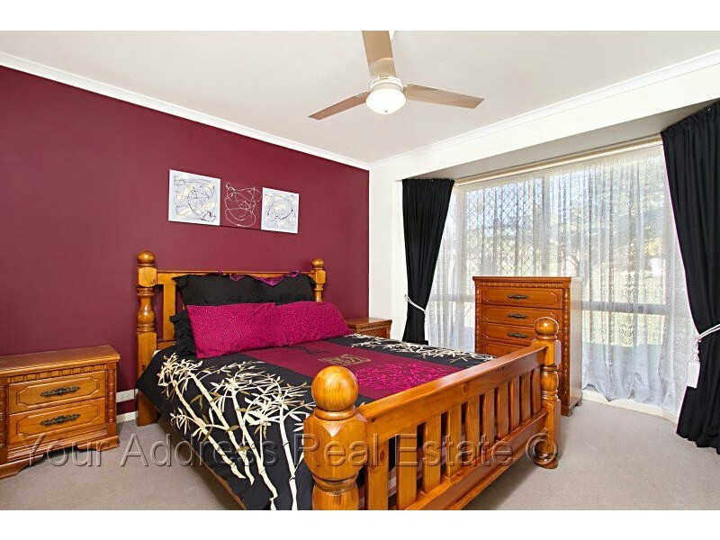34 Haldham Crescent, Regents Park QLD 4118