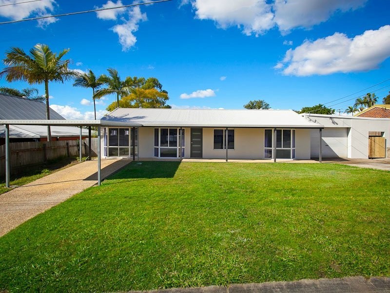21 Pine Street, Hillcrest QLD 4118