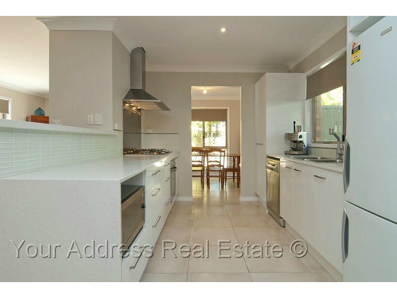 97 Mackellar Drive, Boronia Heights QLD 4124