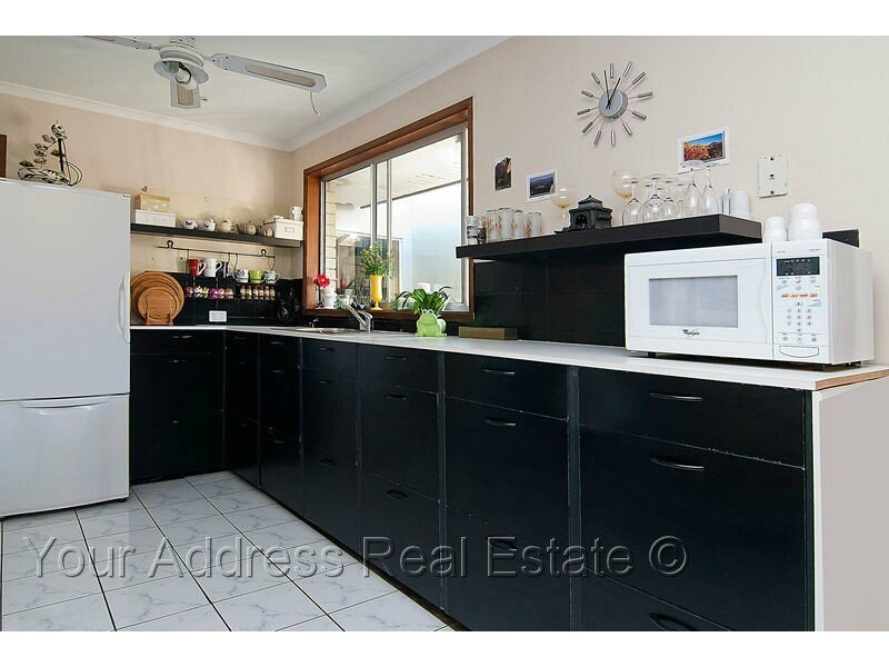 6 Ben Street, Browns Plains QLD 4118