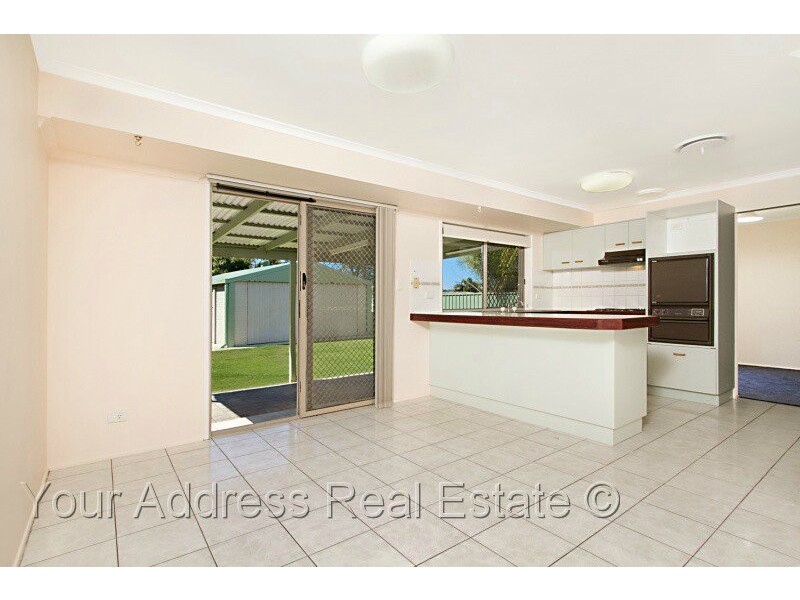 163 Emerald Drive, Regents Park QLD 4118