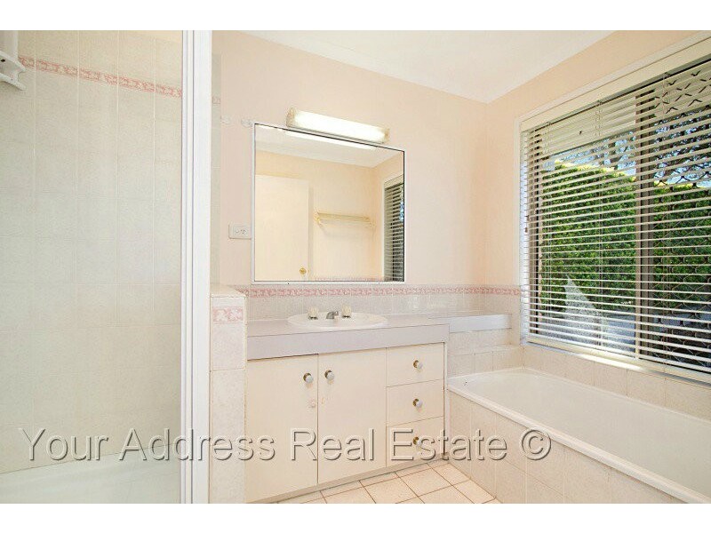 163 Emerald Drive, Regents Park QLD 4118