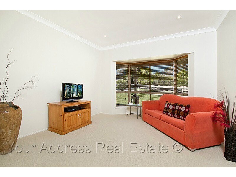 2 Silvereye Crescent, Greenbank QLD 4124