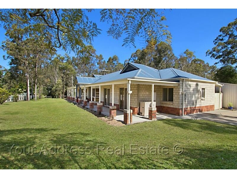 2 Silvereye Crescent, Greenbank QLD 4124