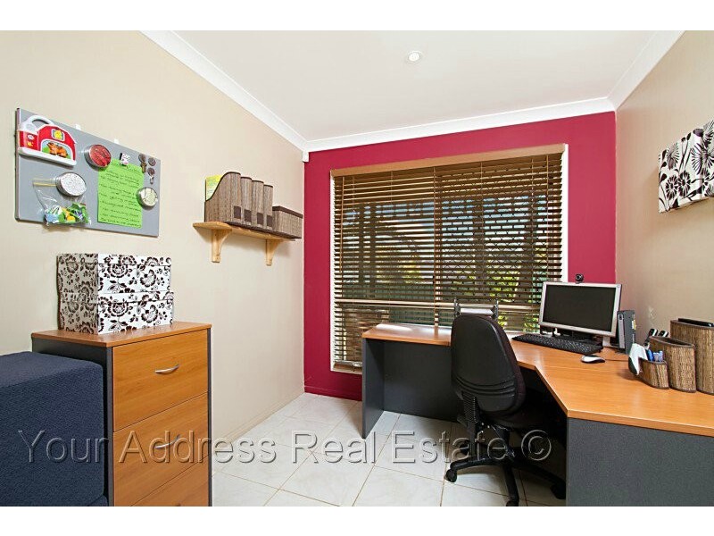 114 Lamberth Road, Regents Park QLD 4118