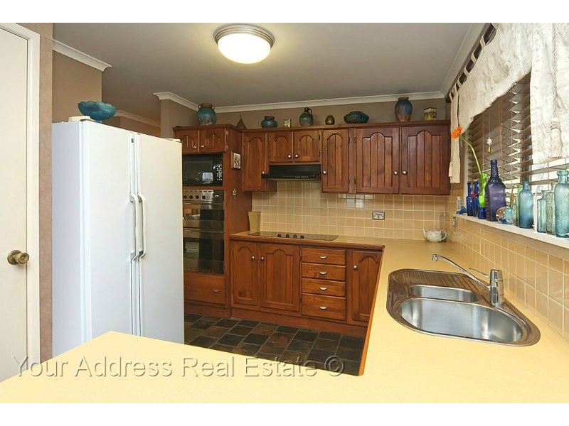 2 Loganview Road, Logan Reserve QLD 4133