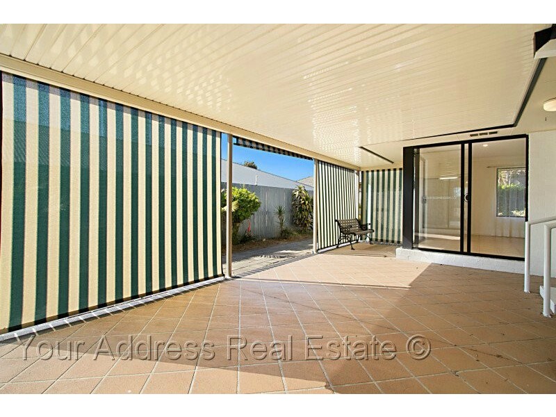 24 Glenelg Place, Parkinson QLD 4115