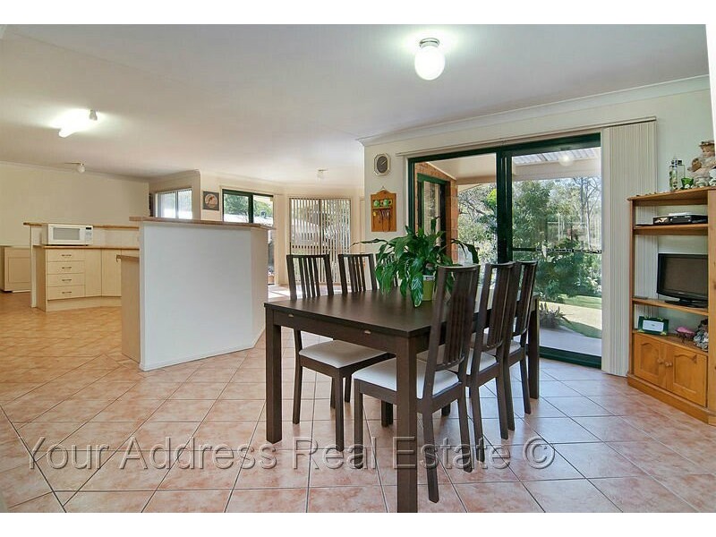 9 Platypus Drive, Greenbank QLD 4124