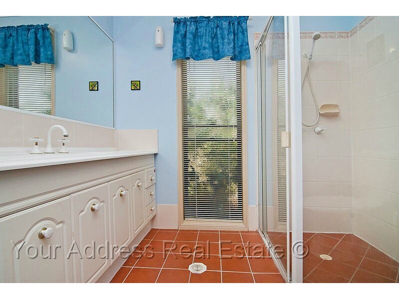 9 Platypus Drive, Greenbank QLD 4124