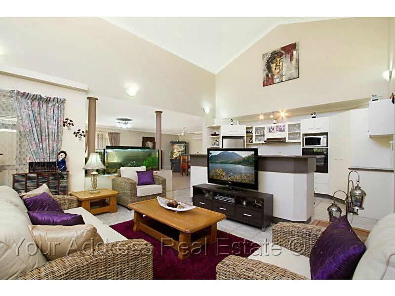 14 Frankenia Court, Regents Park QLD 4118