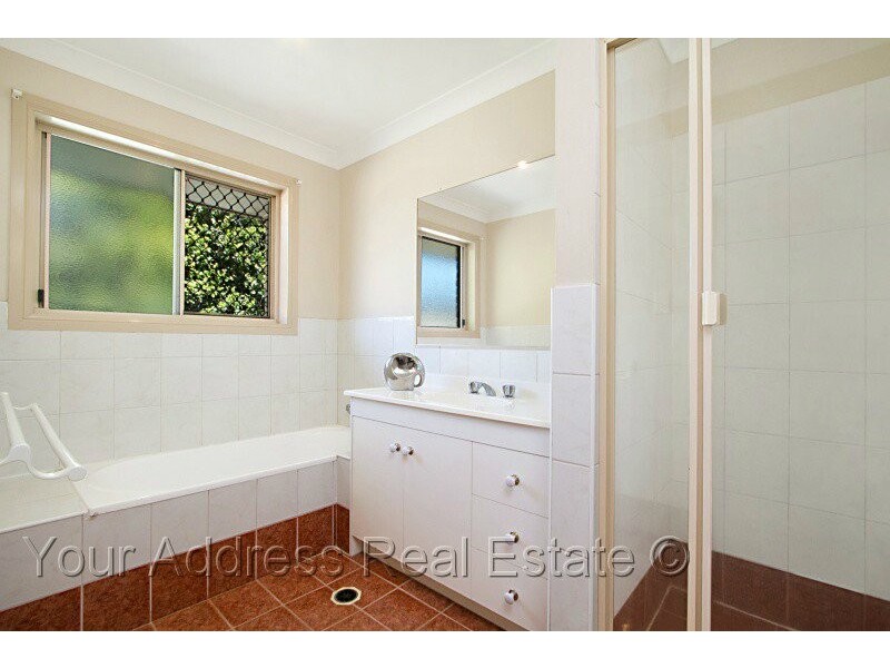 14 Frankenia Court, Regents Park QLD 4118