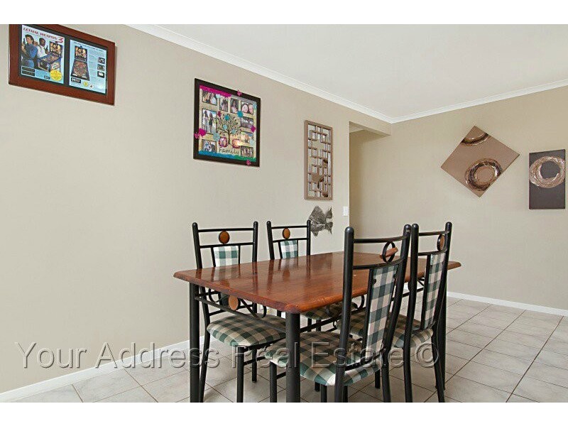 17 Noosa Court, Hillcrest QLD 4118
