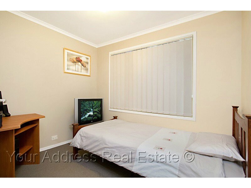 17 Noosa Court, Hillcrest QLD 4118