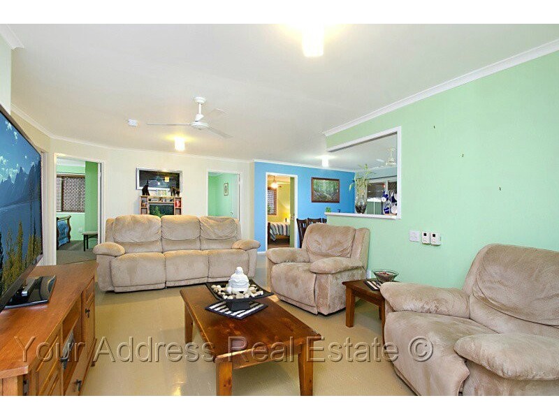 2 Watkinsia Court, Regents Park QLD 4118