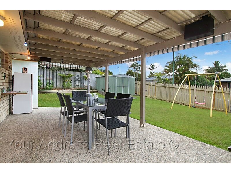 2 Watkinsia Court, Regents Park QLD 4118
