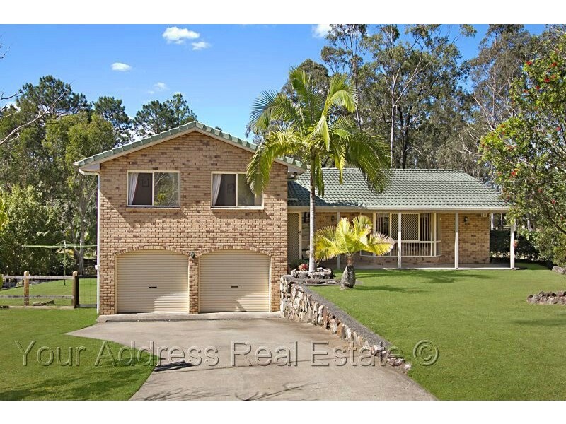 9 Tigercat Court, Greenbank QLD 4124