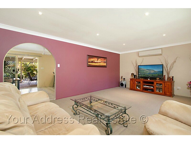 9 Tigercat Court, Greenbank QLD 4124