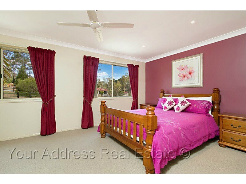 9 Tigercat Court, Greenbank QLD 4124