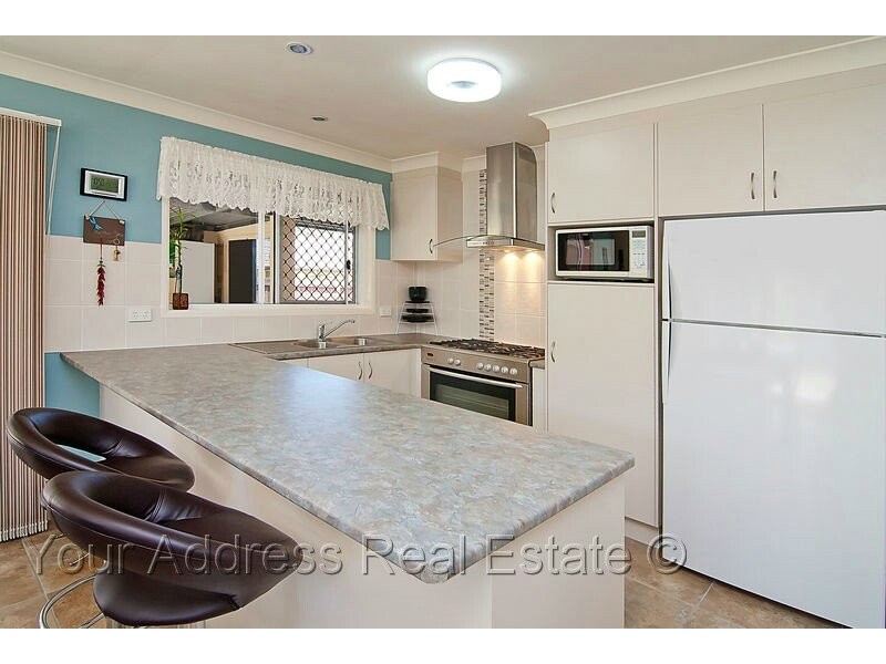 12 Gleditsia Close, Regents Park QLD 4118