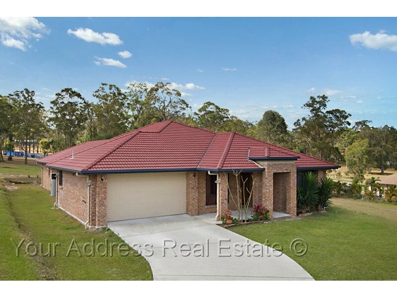34 Bowerbird Close, Greenbank QLD 4124