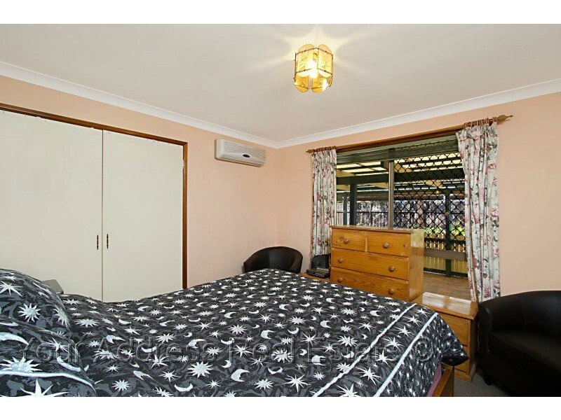 80 Estramina Road, Regents Park QLD 4118