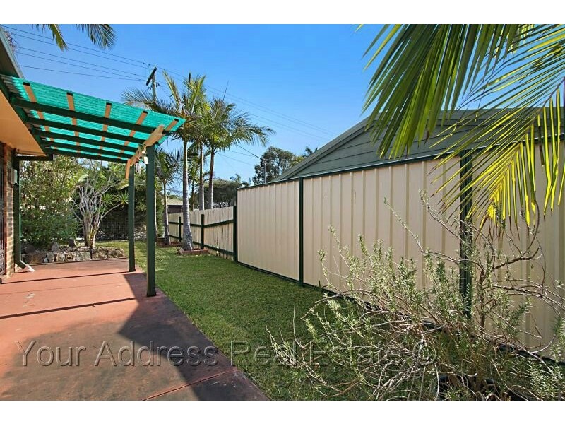 80 Estramina Road, Regents Park QLD 4118