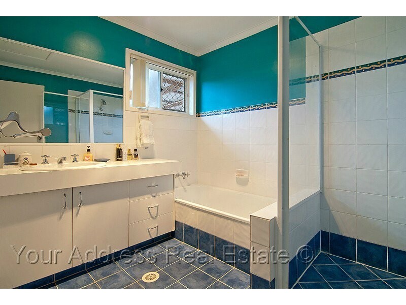 18 Hysten Street, Boronia Heights QLD 4124