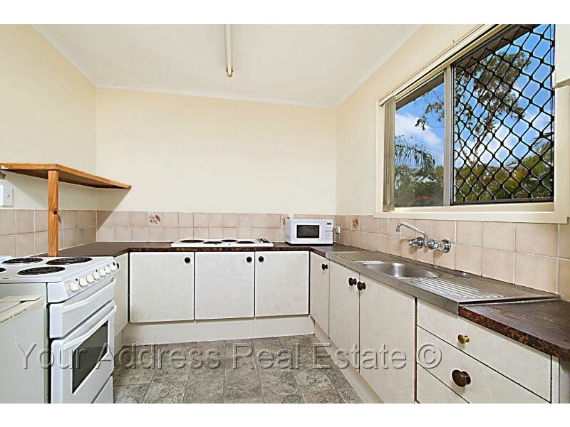 8 Holmes Court, Browns Plains QLD 4118