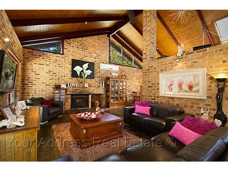 74 Coronation Road, Boronia Heights QLD 4124