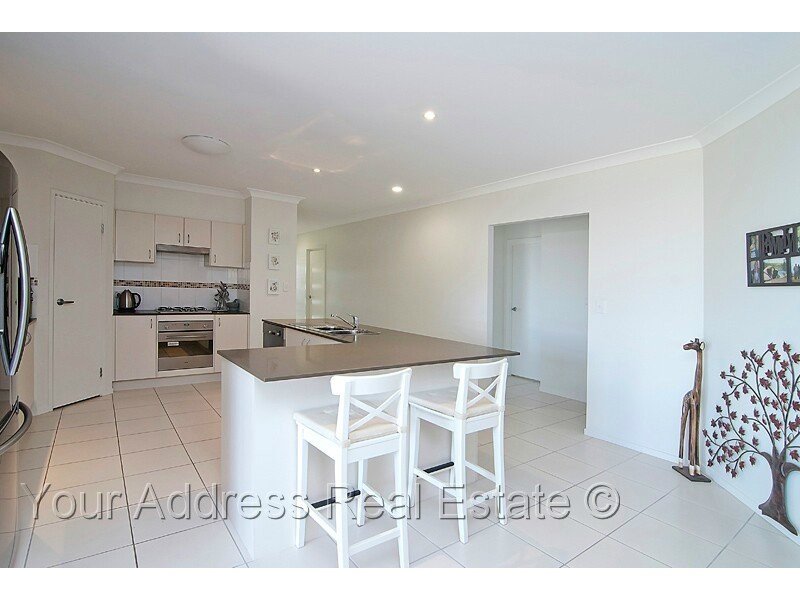 18 Prestige Drive, Marsden QLD 4132