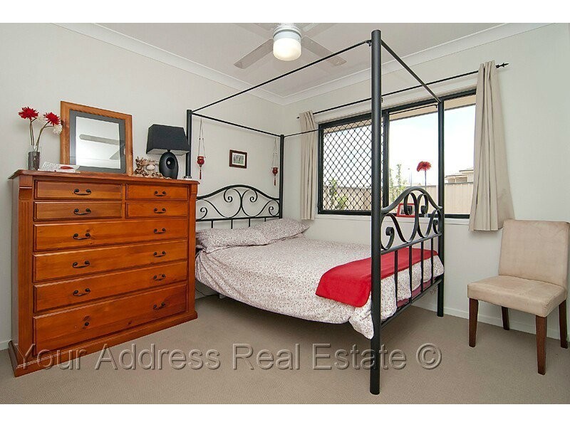 18 Prestige Drive, Marsden QLD 4132