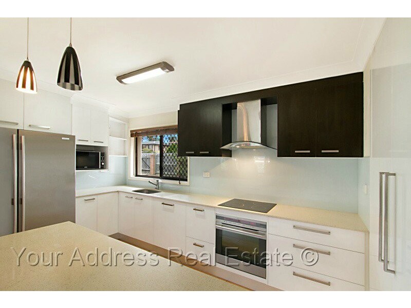 46 Sweetgum Street, Hillcrest QLD 4118