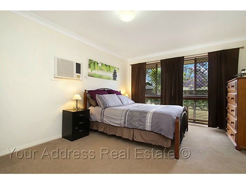 46 Sweetgum Street, Hillcrest QLD 4118