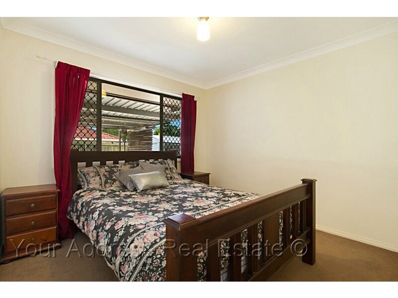 46 Sweetgum Street, Hillcrest QLD 4118