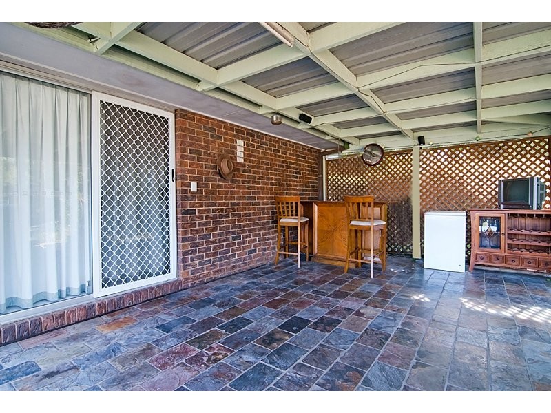 23 Sweetgum Street, Hillcrest QLD 4118