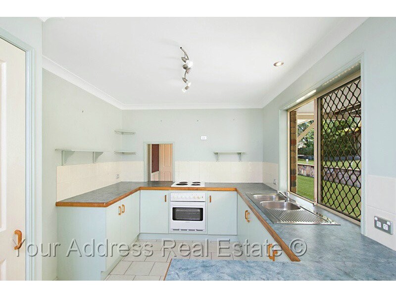 111 Thylungra Road, Park Ridge South QLD 4125