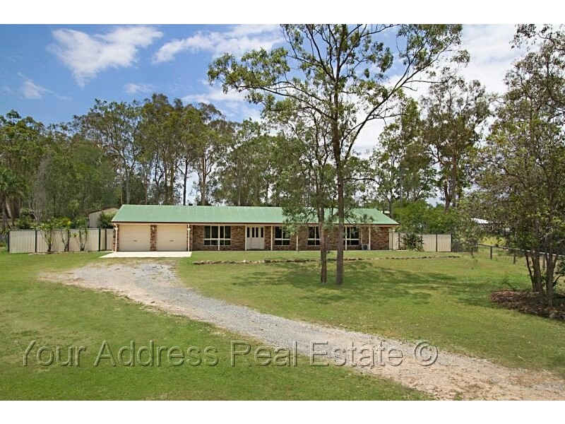111 Thylungra Road, Park Ridge South QLD 4125