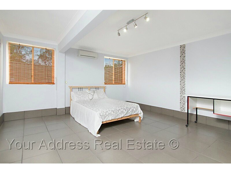 1 Mack Court, Boronia Heights QLD 4124