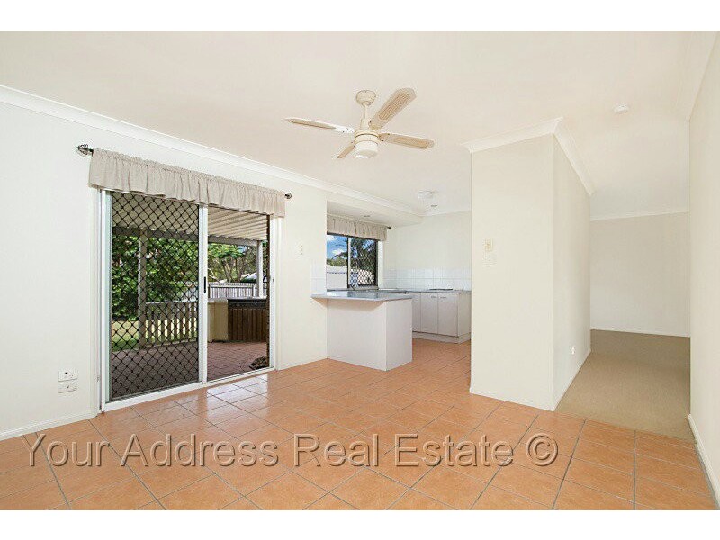 9 Indica Crescent, Regents Park QLD 4118