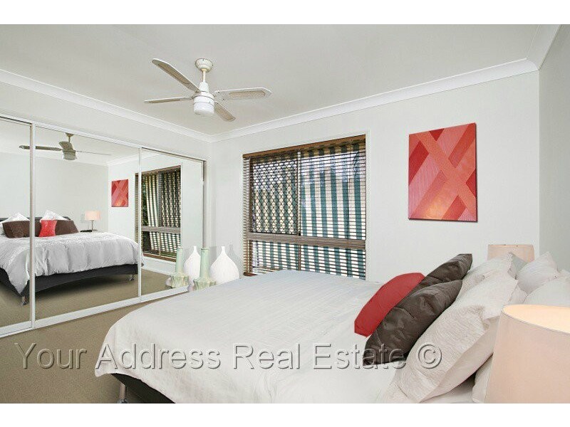 9 Indica Crescent, Regents Park QLD 4118