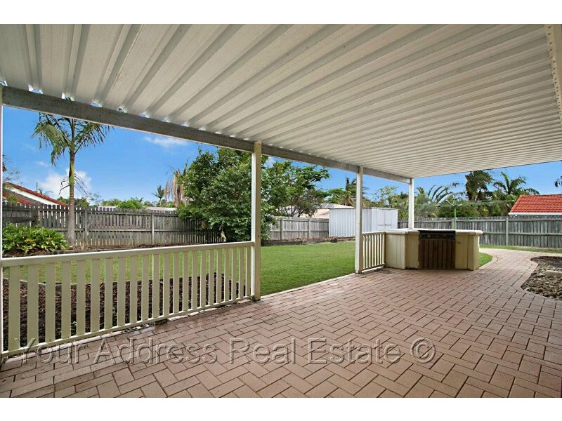 9 Indica Crescent, Regents Park QLD 4118