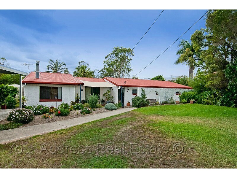 4 Hoop Street, Hillcrest QLD 4118