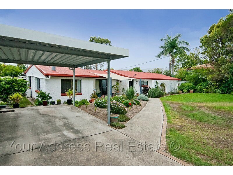 4 Hoop Street, Hillcrest QLD 4118